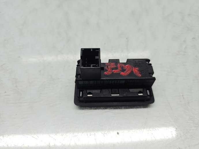 Buton deschidere haion Volkswagen Tiguan II (AX1) [Fabr 2016-2024] 3G0959831B