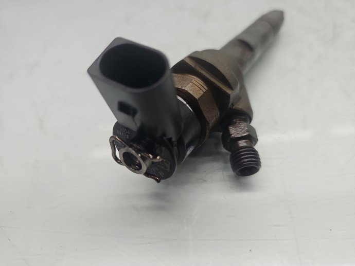 Injector Bmw 5 (E60) [Fabr 2004-2010] 7798446 2.0 N47D20U1 105KW / 143CP