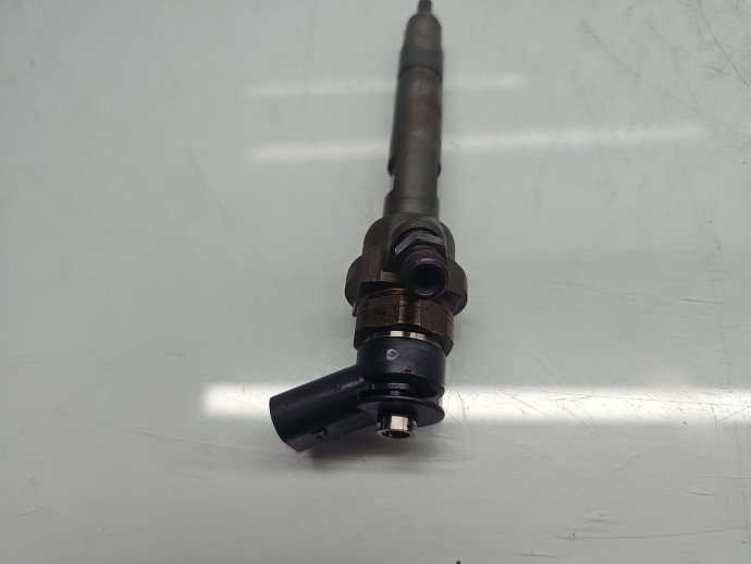 Injector Bmw 5 (E60) [Fabr 2004-2010] 7798446 2.0 N47D20U1 105KW / 143CP