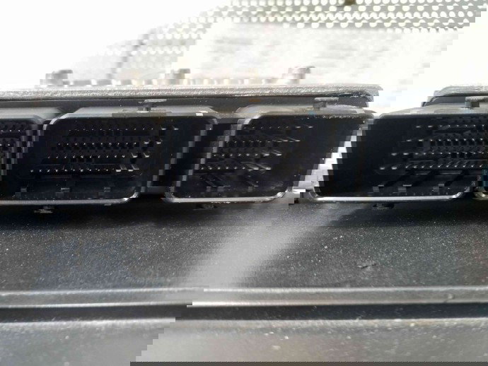 Calculator motor ECU 8V4112A650CB Ford Kuga I [Fabr 2008-2012] 2.0 