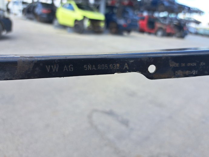 Suport far dreapta Volkswagen Tiguan II (AX1) [Fabr 2016-2024] Break 5NA805932A
