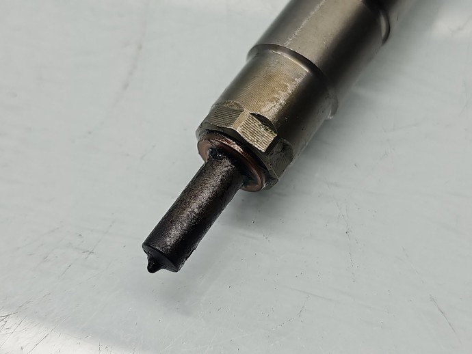 Injector Volkswagen Golf 7 (5G) [Fabr 2014-prezent] 04L130277AD 1.6 TDI DCXA 88KW / 120CP