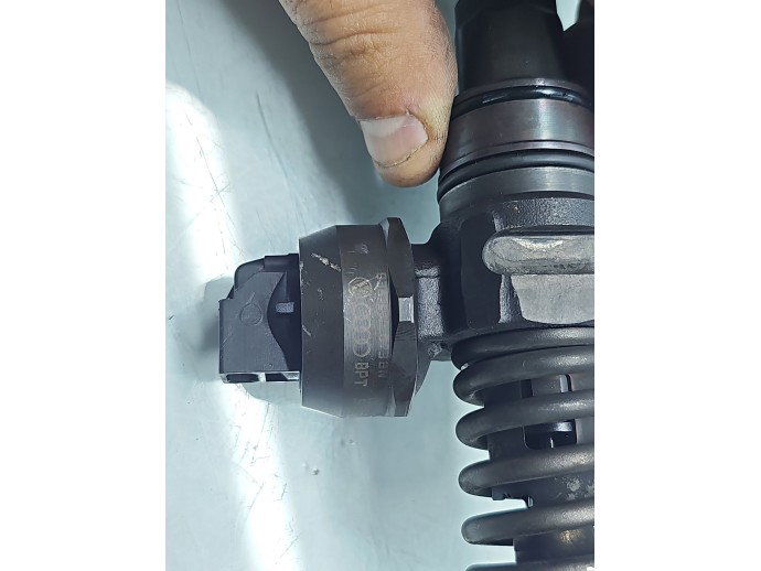 Injector Volkswagen Jetta 3  (1K2) [Fabr 2005-2010] 038130073BN 1.9 TDI BLS 77KW / 105CP