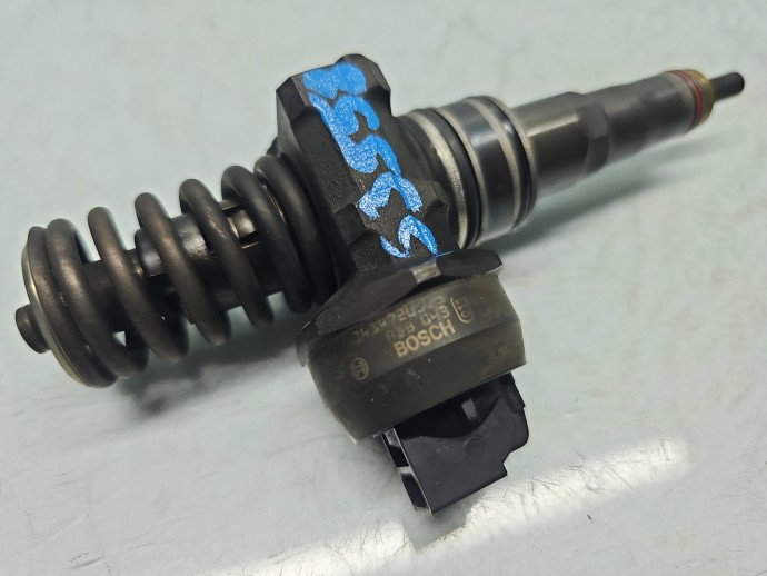 Injector Volkswagen Touran (1T1, 1T2) [Fabr 2003-2010] 038130073BN 1.9 TDI BLS 77KW / 105CP