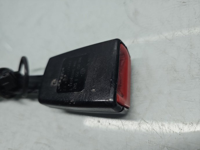 Capsa centura dreapta fata Volkswagen Sharan (7N) [Fabr 2011-prezent] 5N0857755D