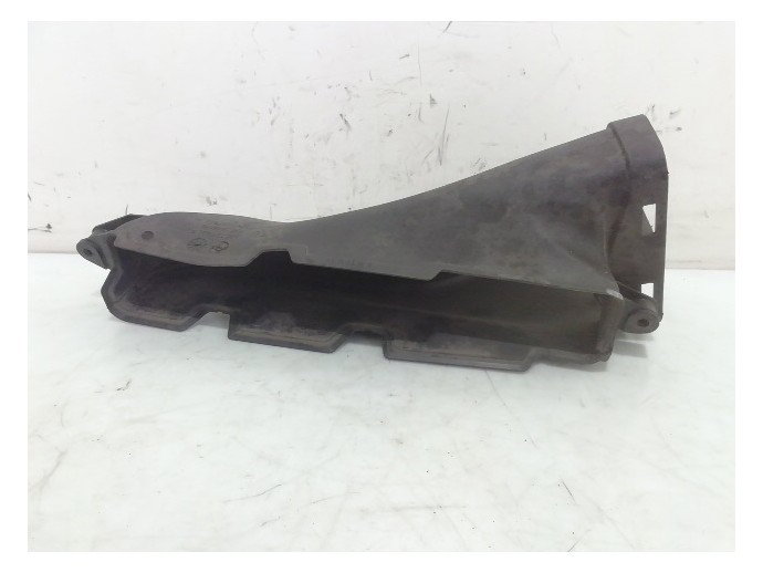 Deflector aer Audi A6 C7 2.0 CGLC 4G0129624F 2011-2017