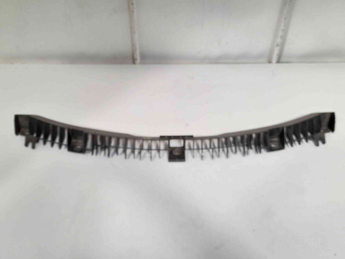 Grila stergator parbriz 5J0819407A Skoda Fabia 2 (5J, 542) [Fabr 2007-2014]
