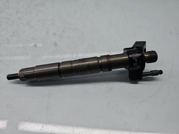 Injector Bmw 5 (F10) [Fabr 2011-2016] 7823461 3.0 N57D30T1 230KW / 313CP