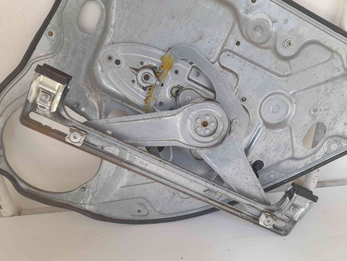 Macara geam stanga spate 7M51R24995DC Ford Kuga I [Fabr 2008-2012] 2.0