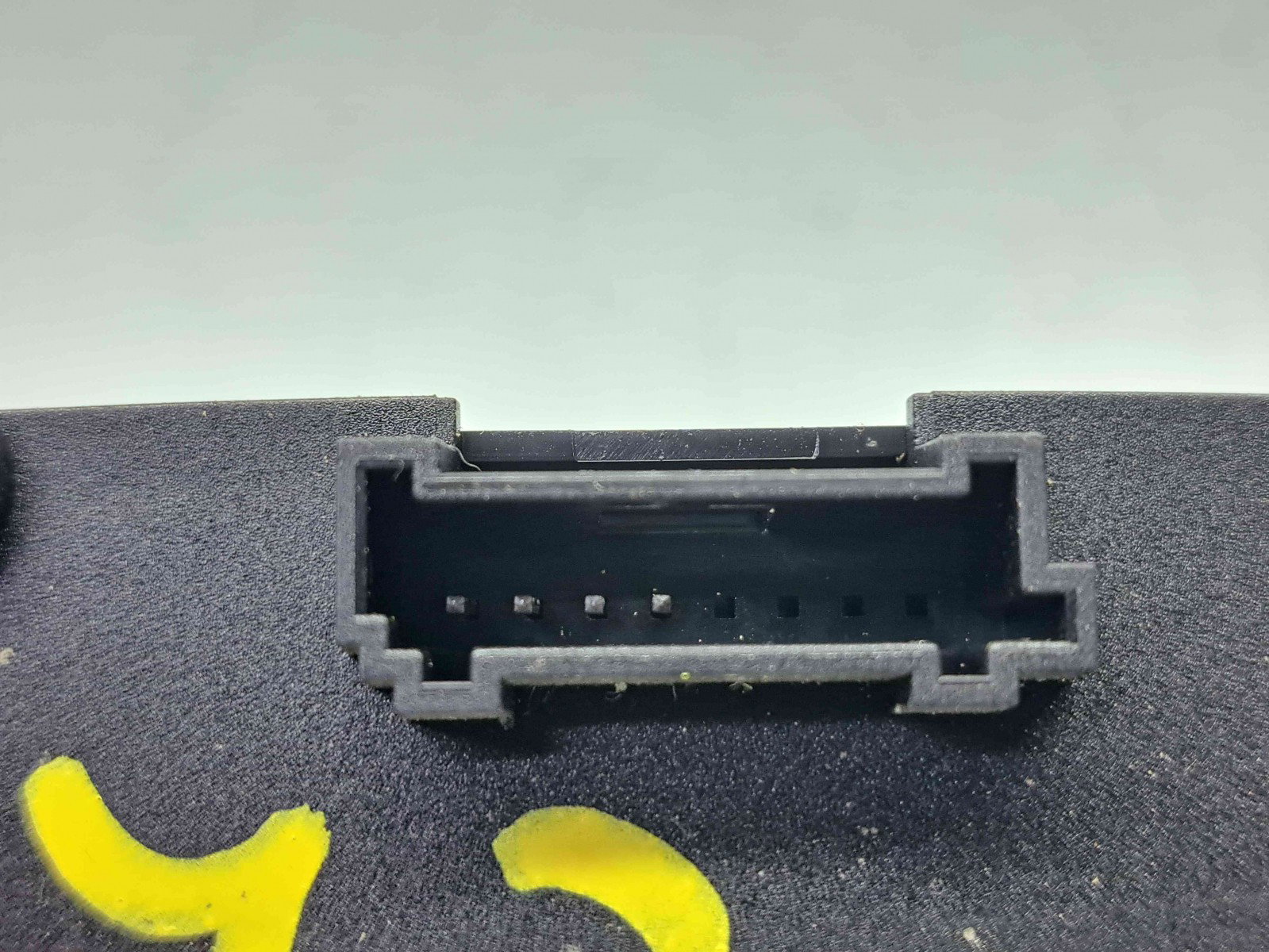 Butoane comenzi consola centrala Mercedes Sprinter 3.5-t (906) [Fabr 2006-2013] A9065450107 - imagine 4