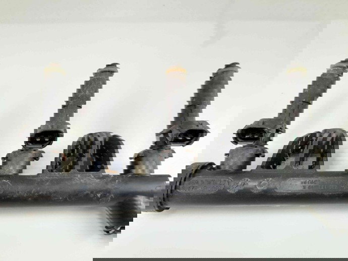 Rampa injectoare 03D133319K Skoda Fabia 2 (5J, 542) [Fabr 2007-2014] 1.2 