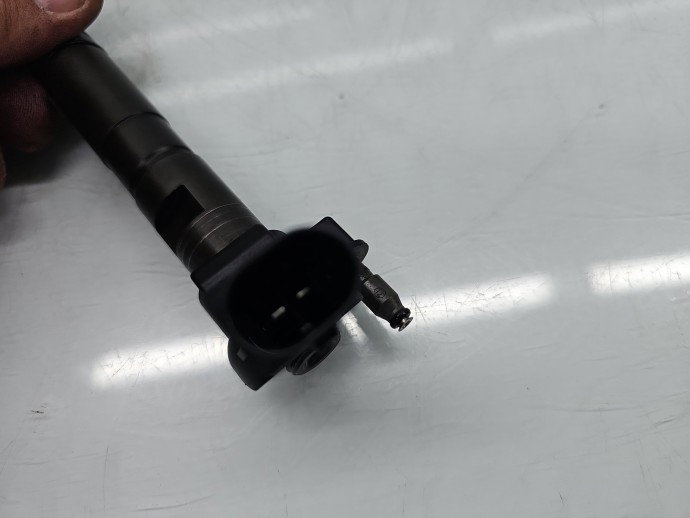 Injector Volkswagen Tiguan (5N) [Fabr 2007-2016] 03L130277 2.0 TDI CAGA 105KW / 143CP