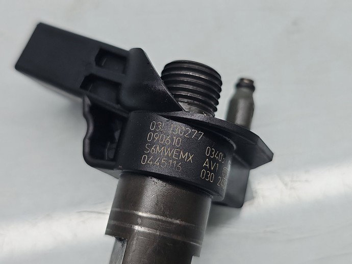 Injector Volkswagen Jetta 4 (6Z) [Fabr 2011-2017] 03L130277 2.0 TDI CAGA 105KW / 143CP