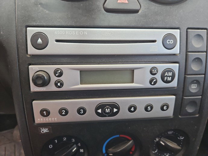 Radio CD Ford Fusion (JU) [Fabr 2002-2012] OEM