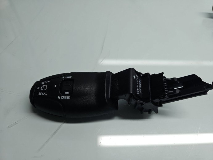 Maneta tempomat PEUGEOT 308 (II) [Fabr 2013-2020] 96637157XT