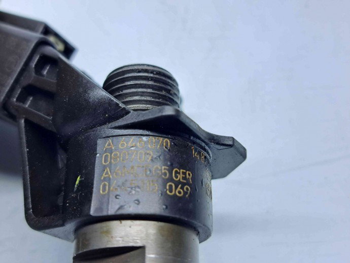 Injector Mercedes Sprinter 3.5-t (906) [Fabr 2006-2013] A6460701487 | 0445115069 2.2 CDI 646985 80KW / 109CP  