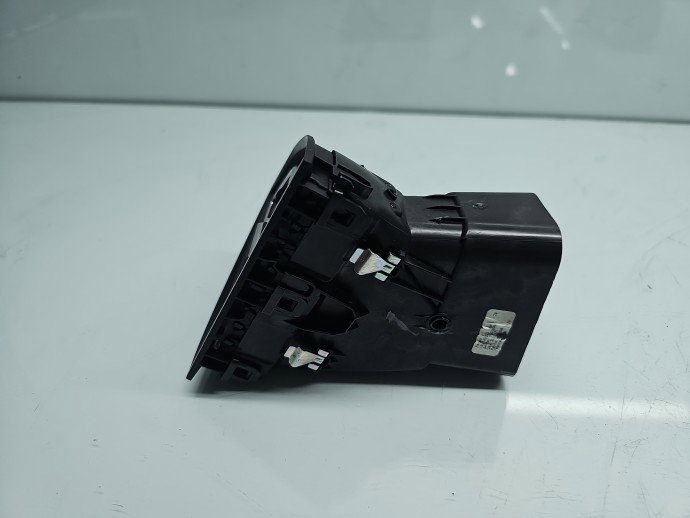 Grila aerisire centrala stanga PEUGEOT 3008 [Fabr 2009-2016] 96782701