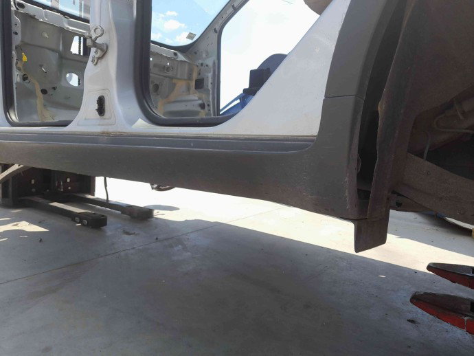 Prag lateral stanga OEM Ford Kuga I [Fabr 2008-2012] 2.0