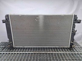 Radiator apa Mercedes Sprinter 3.5-t (906) [Fabr 2006-2013] OEM 2.2 CDI 646985  
