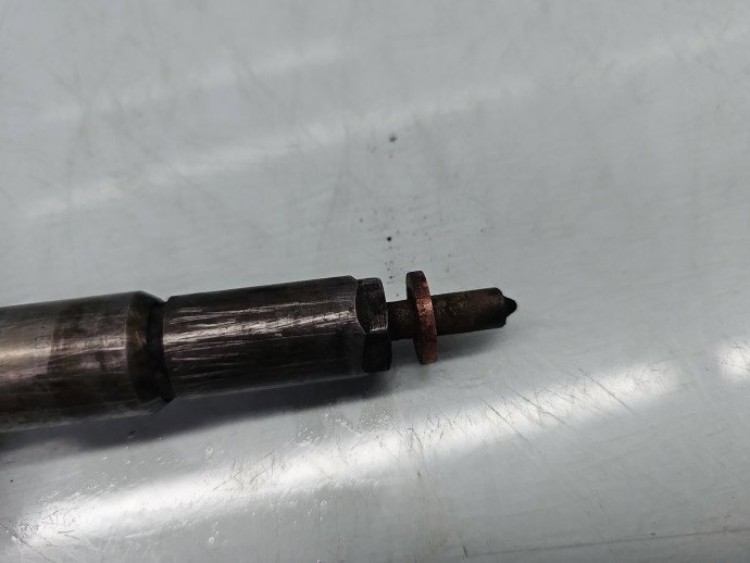 Injector Mazda 2 (DY) [Fabr 2003-2007] 9655304880 1.4 TDCI F6JA 50KW / 68CP