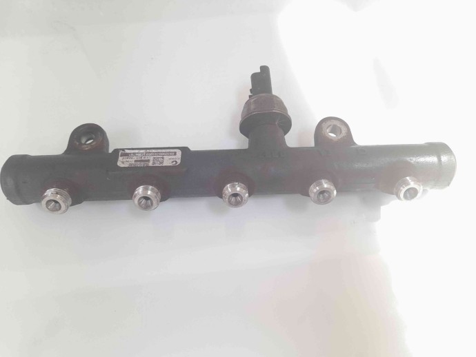 Rampa injectoare 9681649580 Ford Kuga I [Fabr 2008-2012] 2.0