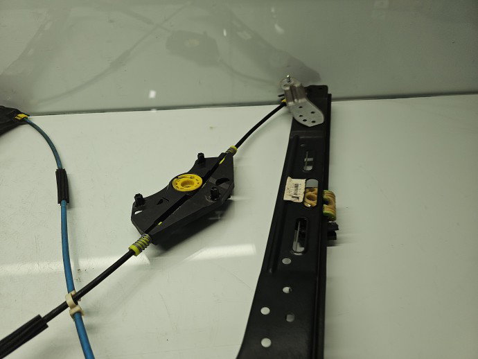 Macara electrica geam dreapta fata Volkswagen Sharan (7N) [Fabr 2011-prezent] 7N0837462