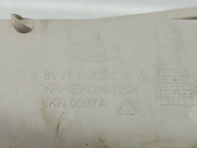 Ornament far stanga Ford Kuga I [Fabr 2008-2012] SUV 8V41-15A282-AW