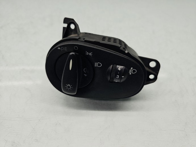 Bloc lumini Ford Focus 1 [Fabr 1998-2005] 98AG-13A024-CH