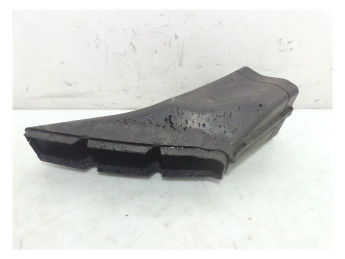 Deflector aer Audi A6 C6 2.0 BRE 4F0129521B 2004-2010