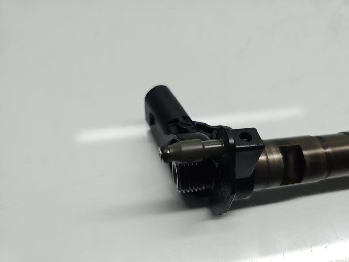 Injector AUDI A3 (8P1) [Fabr 2003-2012] 03L130277 2.0 TDI CBAB 103KW / 140CP