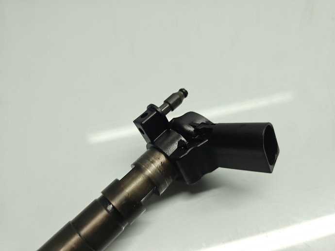 Injector AUDI A3 (8P1) [Fabr 2003-2012] 03L130277 2.0 TDI CBAB 103KW / 140CP