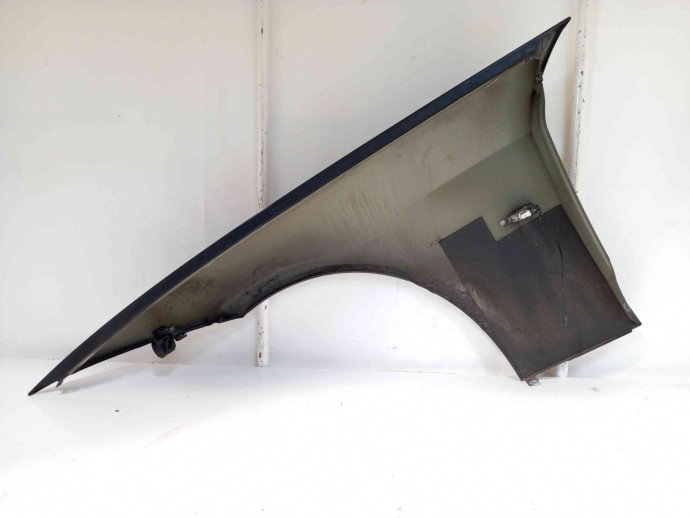 Aripa dreapta fata SCHWARZ 2 (668) Bmw 3 (E90) [Fabr 2005-2011] 2.0 N47 
