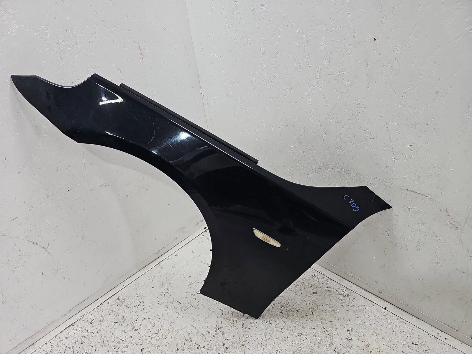 Aripa stanga fata Bmw 5 (E60) [Fabr 2004-2010] Sedan Facelift BLACK SAPPHIRE METAL