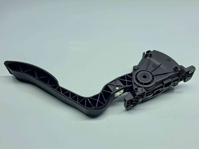  Pedala acceleratie Dacia Sandero 2 Stepway [Fabr 2012-prezent] 180106136R