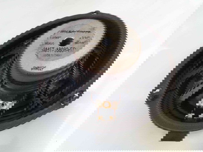 Boxa dreapta spate 3M5T-18808-FD Ford Kuga I [Fabr 2008-2012]