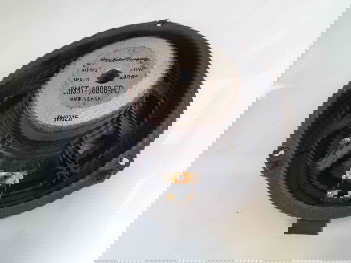 Boxa stanga spate 3M5T-18808-FD Ford Kuga I [Fabr 2008-2012] 