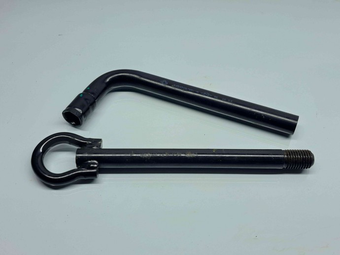  Set cric si cheie Dacia Sandero 2 Stepway [Fabr 2012-prezent] 995456070R