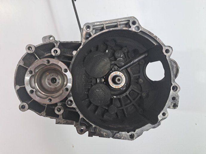 Cutie viteze manuala 6 trepte Volkswagen Passat B6 (3C2) [Fabr 2005-2010] 2.0 TDI CBAB LNZ 103KW / 140CP