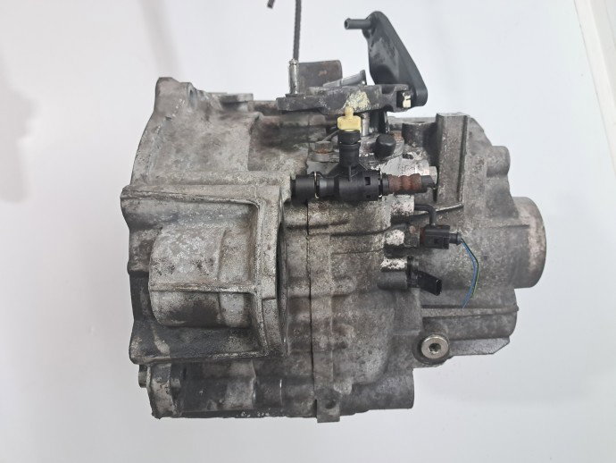 Cutie viteze manuala 6 trepte Volkswagen Passat B6 (3C2) [Fabr 2005-2010] 2.0 TDI CBAB LNZ 103KW / 140CP
