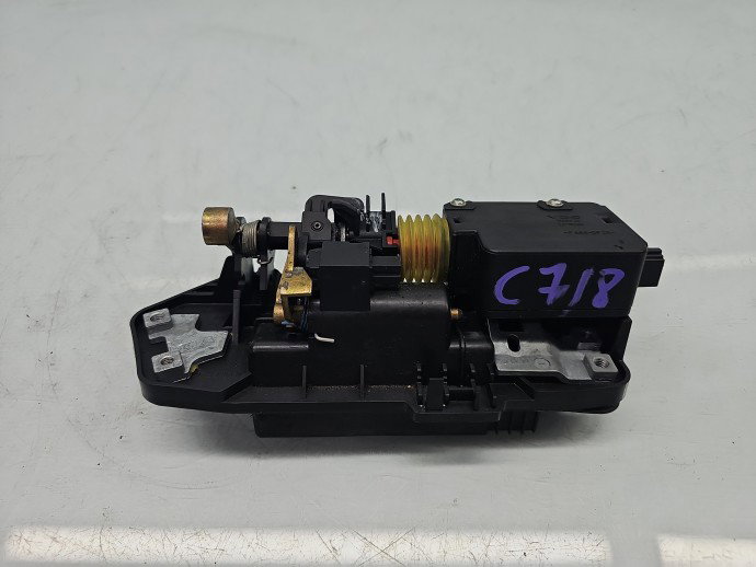 Buton deschidere portbagaj Mercedes Clasa E (W211) [Fabr 2002-2009] A2117400083
