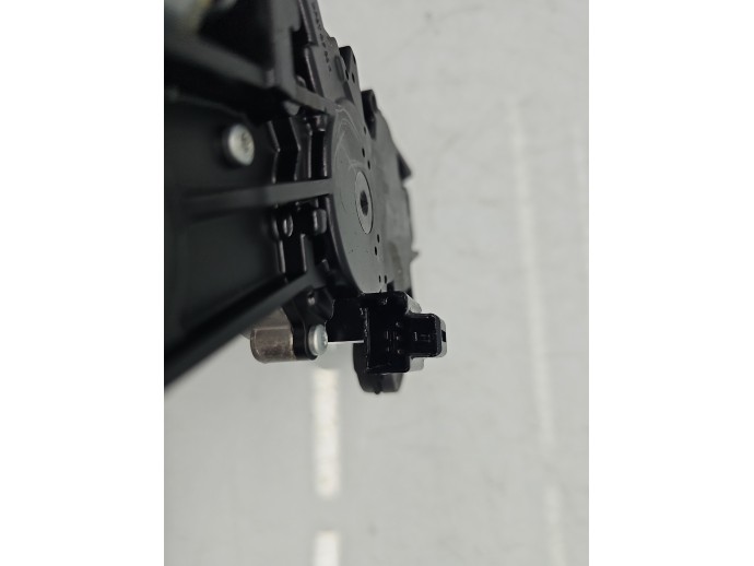 Motoras stergator haion Ford Kuga I [Fabr 2008-2012] 8V41-17K441-AC