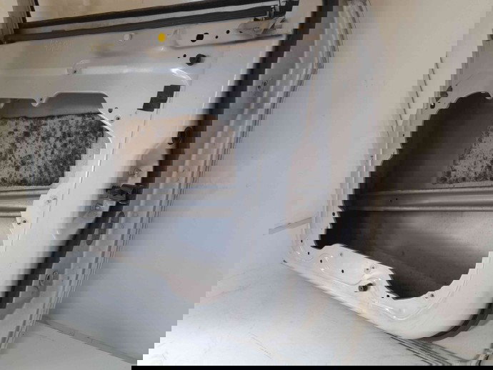 Usa stanga fata OEM Ford Kuga I [Fabr 2008-2012] 2.0 