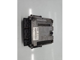 Calculator motor ECU Renault Trafic 3 (F82) [Fabr 2014-2022] 237103888R 1.6 dCi R9M-408 85KW / 116CP