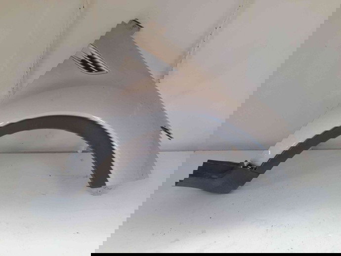 Aripa dreapta fata OEM Ford Kuga I [Fabr 2008-2012] 2.0