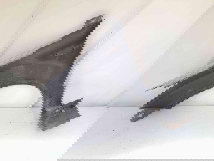 Aripa dreapta fata OEM Ford Kuga I [Fabr 2008-2012] 2.0