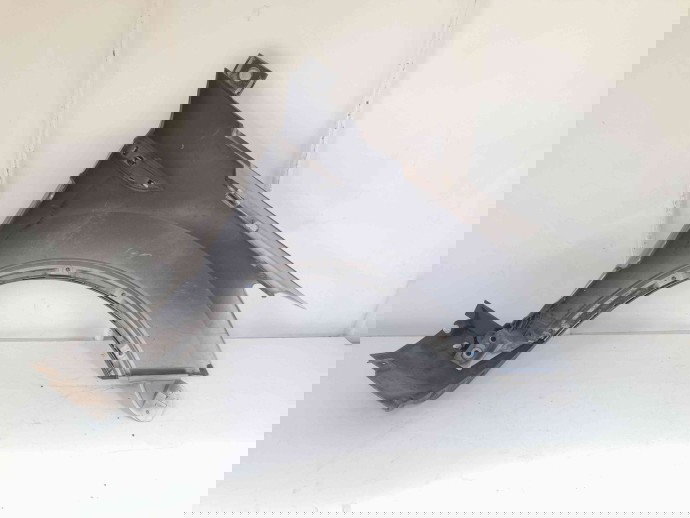 Aripa stanga fata OEM Ford Kuga I [Fabr 2008-2012] 2.0 