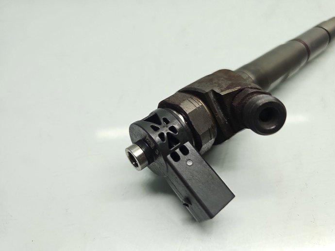 Injector Volkswagen Golf 7 (5G) [Fabr 2014-prezent] 04L130277E, 0445110475 2.0 TDI CRBC 110KW / 150CP