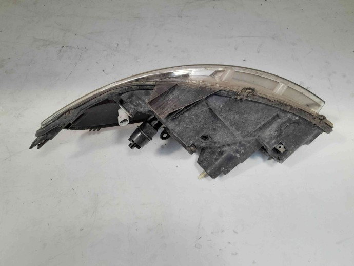 Far dreapta OEM Dacia Sandero [Fabr 2008-2012] 1.6 mpi 