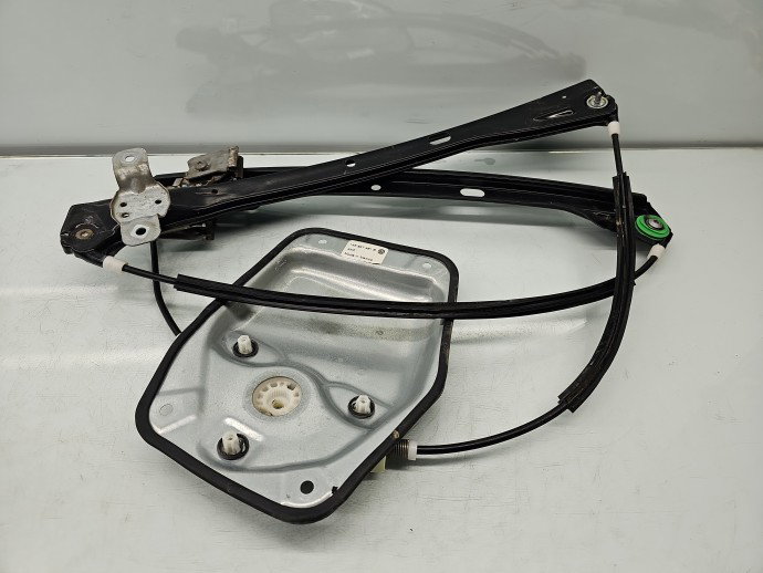 Macara electrica geam stanga fata Volkswagen Jetta 3 (1K2) [Fabr 2005-2010] Berlina 1K5837461B