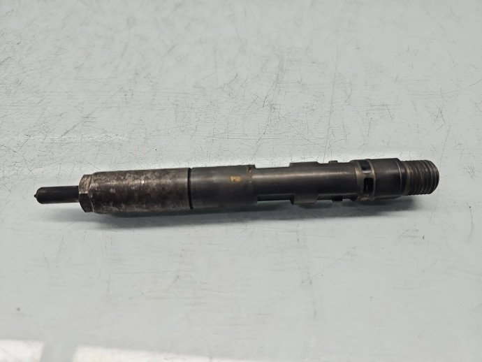 Injector Renault Scenic 2 [Fabr 2003-2008] 8200421897 1.5 dCi K9K-G7 63KW / 86CP
